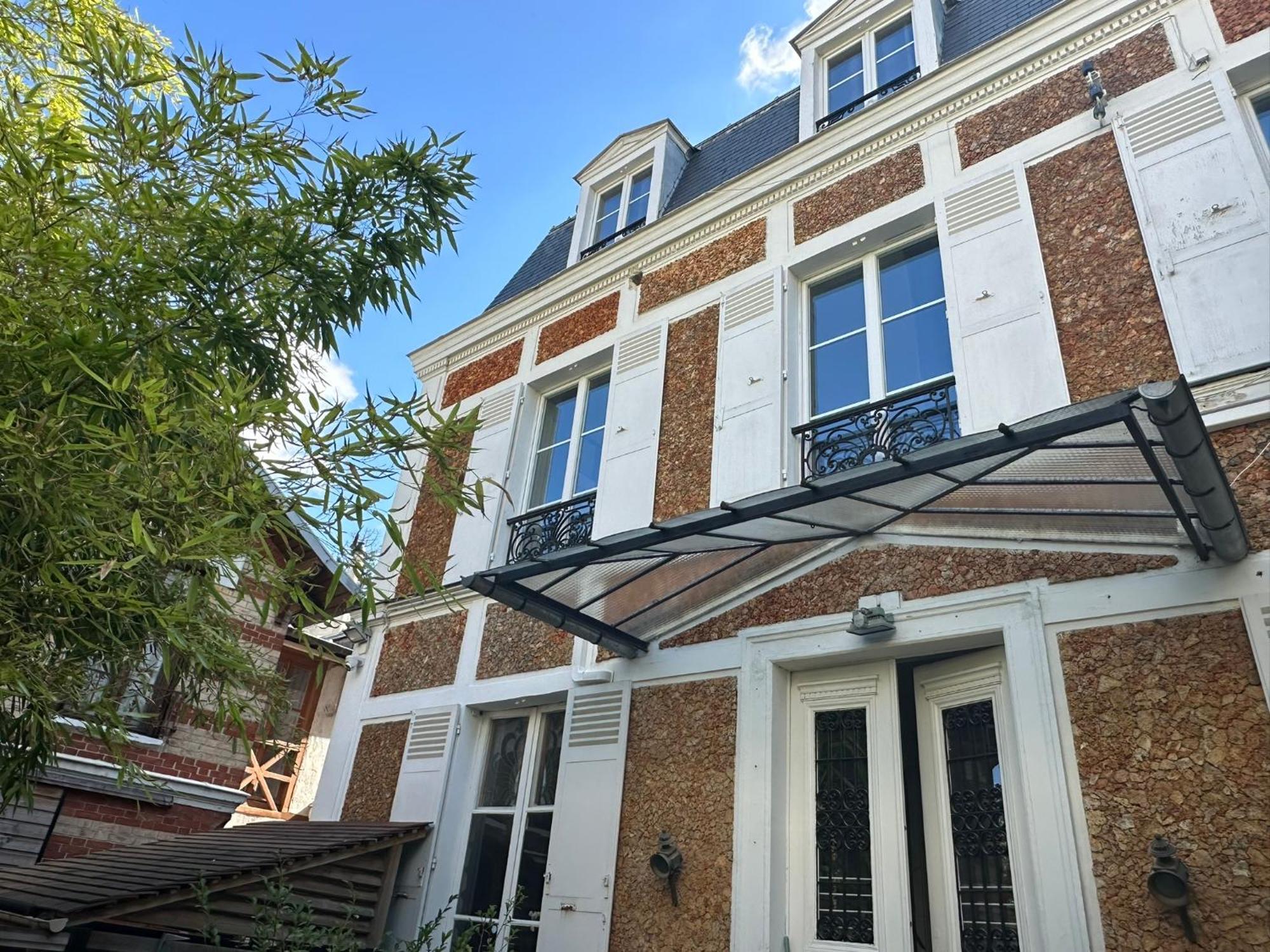 Apartment Sceaux - De Charme Dans Maison